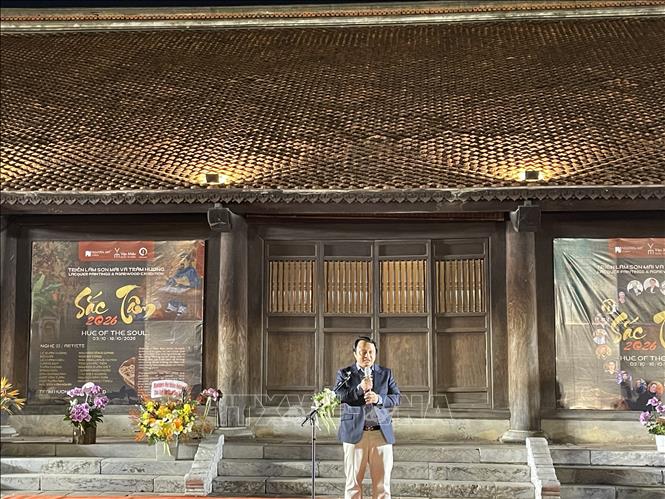 Ông Lê Xuân Hưởng – Chủ phòng tranh Nguyen Art Gallery giới thiệu về triển lãm lãm “Sắc Tâm 2026