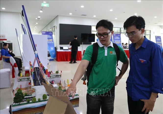 Không gian trưng bày triển lãm tại Ngày hội Thanh niên Đà Nẵng tiên phong Chuyển đổi số năm 2026. Ảnh: Khoa Chương - TTXVN