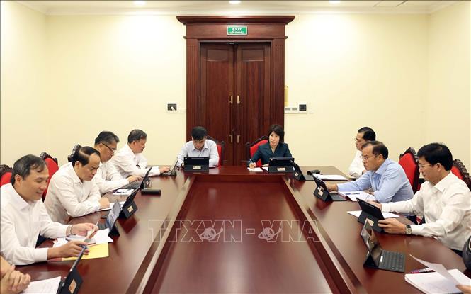 Các đại biểu thảo luận tại tổ. Ảnh: Thống Nhất - TTXVN