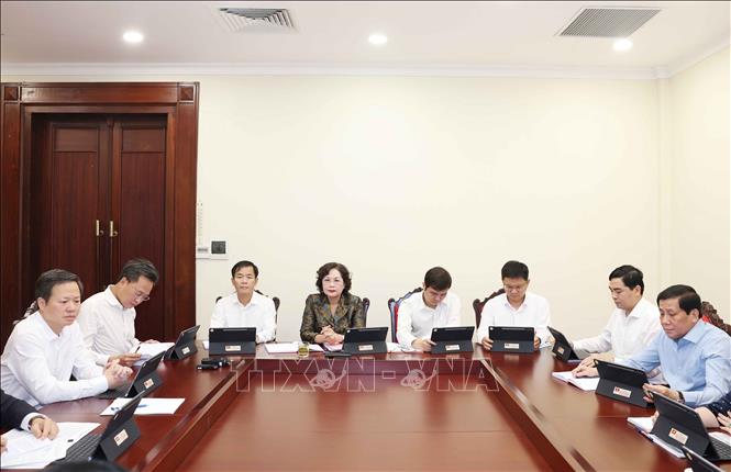Các đại biểu thảo luận tại tổ. Ảnh: Thống Nhất - TTXVN