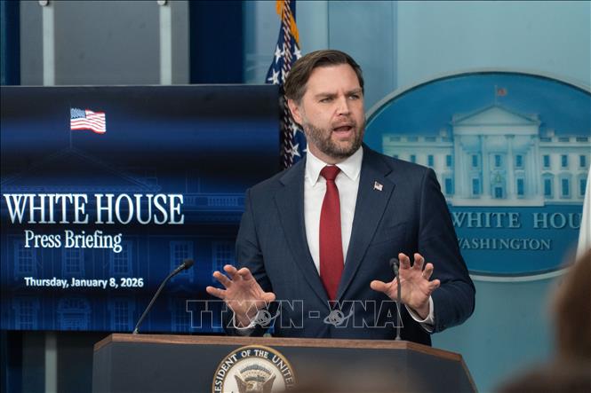 Phó Tổng thống Mỹ JD Vance phát biểu với báo giới tại Nhà Trắng. Ảnh: THX/TTXVN phát