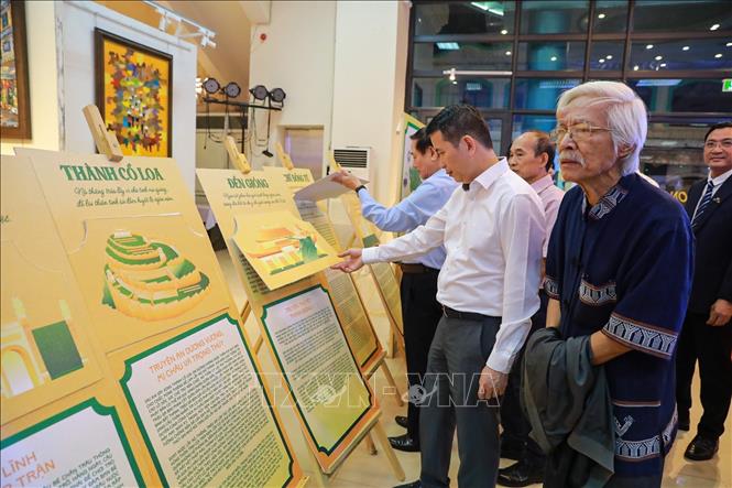 Không gian tương tác tạo thêm trải nghiệm cho công chúng, giúp những giá trị di sản được tiếp cận bằng phương thức mới. Ảnh: Khánh Hoà - TTXVN
