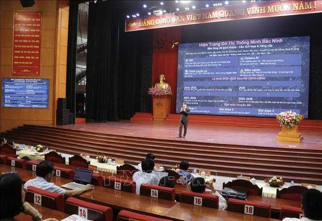 Đại biểu tham luận tại Hội thảo. Ảnh: Thanh Thương- TTXVN