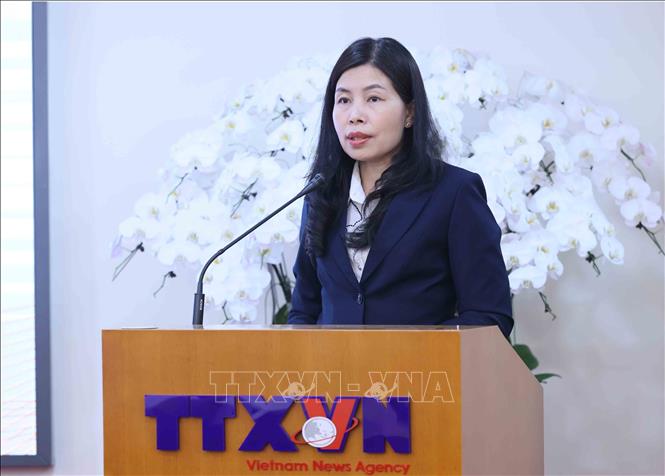Đồng chí Đỗ Thị Trang, Phó Bí thư chuyên trách Đảng ủy Thông tấn xã Việt Nam phát biểu. Ảnh: An Đăng - TTXVN