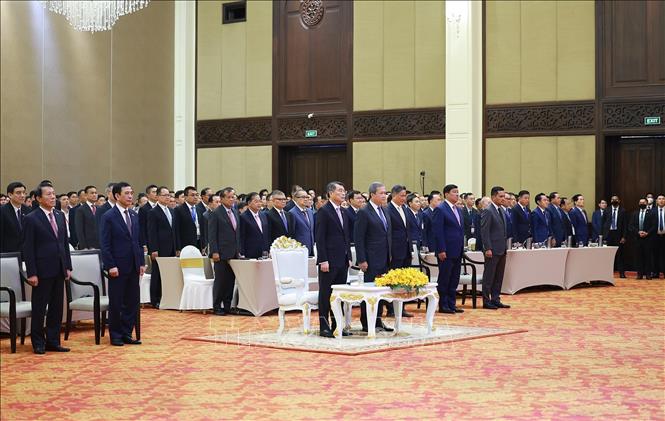 Thủ tướng Lê Minh Hưng và Thủ tướng Campuchia Hun Manet tham dự Diễn đàn Doanh nghiệp Việt Nam - Campuchia 2026. Ảnh: Dương Giang – TTXVN

