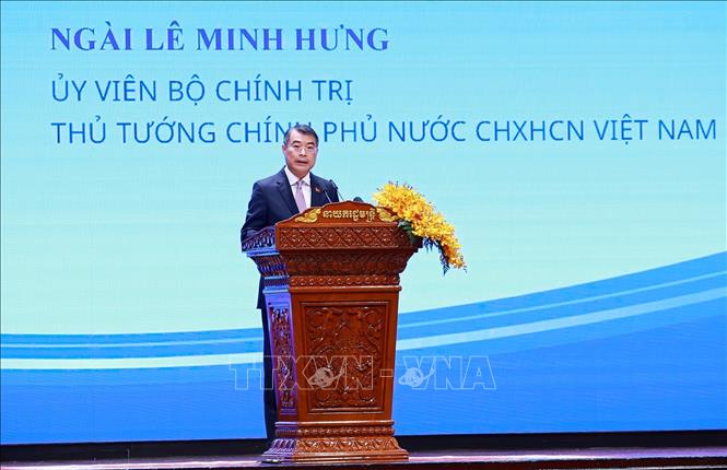 Thủ tướng Lê Minh Hưng phát biểu tại Diễn đàn Doanh nghiệp Việt Nam - Campuchia 2026. Ảnh: Dương Giang – TTXVN
