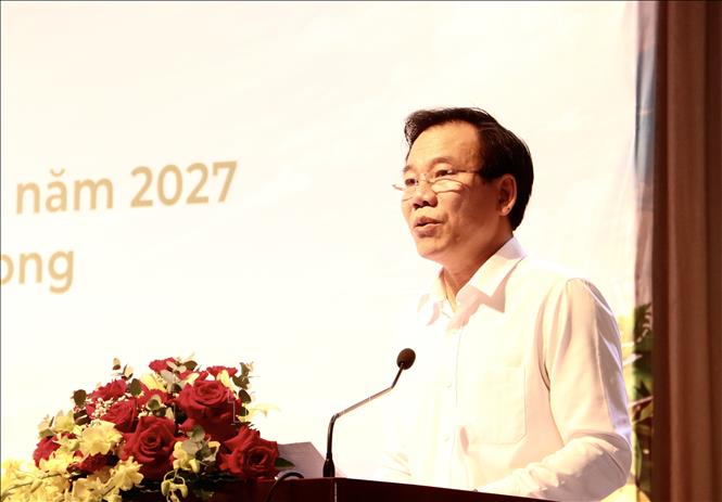 Ông Bùi Bá Bổng, Nguyên Thứ trưởng Bộ Nông nghiệp và Môi trường phát biểu tại hội nghị. Ảnh: Hồng Nhung – TTXVN