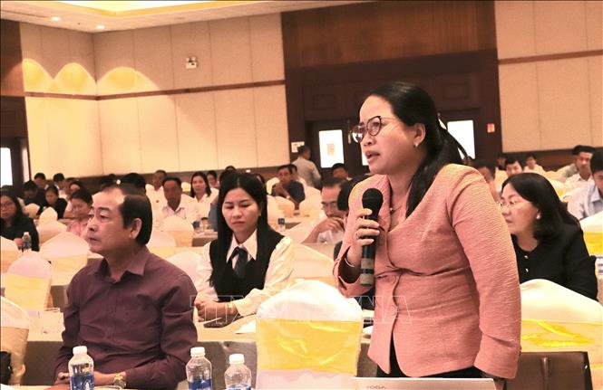 Bà Đinh Thị Phương Khanh, Phó Giám đốc Sở Nông nghiệp và Môi trường tỉnh Tây Ninh phát biểu tại hội nghị. Ảnh: Hồng Nhung – TTXVN