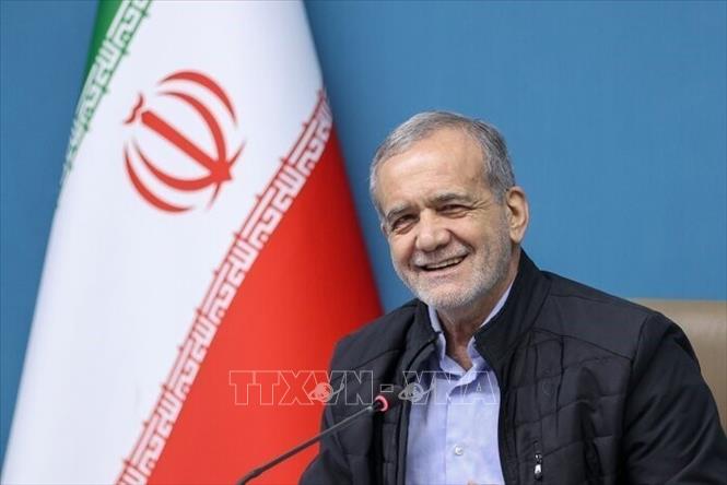 Tổng thống Iran Masoud Pezeshkian. Ảnh: IRNA/TTXVN phát