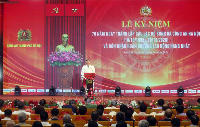 Đại tá Nguyễn Tiến Đạt, Phó Giám đốc Công an thành phố Hà Nội, Chủ tịch Câu lạc bộ bóng đá Công an Hà Nội phát biểu. Ảnh: Phạm Kiên - TTXVN