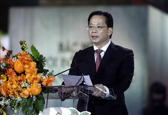 Ủy viên Trung ương Đảng, Bí thư Tỉnh ủy Sơn La Hoàng Văn Nghiệm phát biểu. Ảnh: Quang Quyết - TTXVN