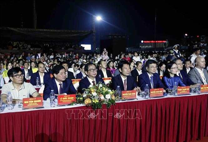 Đại biểu tham dự buổi lễ. Ảnh: Quang Quyết - TTXVN