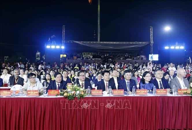 Đại biểu tham dự buổi lễ. Ảnh: Quang Quyết - TTXVN
