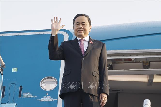 Chủ tịch Quốc hội Trần Thanh Mẫn rời Hà Nội, lên đường thăm chính thức Trung Quốc. Ảnh: Doãn Tấn - TTXVN