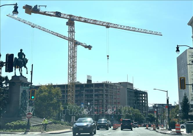 Một công trình xây dựng tại Washington, D.C. (Mỹ). Ảnh: Ngọc Quang – PV TTXVN tại Mỹ
