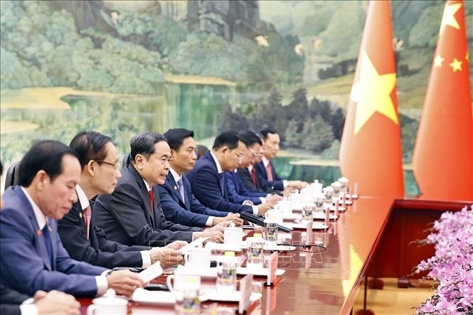 Chủ tịch Quốc hội Trần Thanh Mẫn phát biểu tại cuộc hội kiến Thủ tướng Trung Quốc Lý Cường. Ảnh: Doãn Tấn – TTXVN