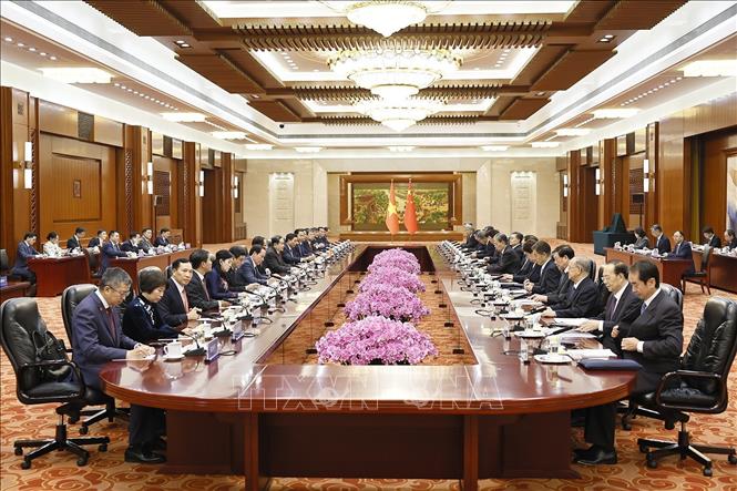 Chủ tịch Quốc hội Trần Thanh Mẫn hội đàm với Ủy viên trưởng Ủy ban thường vụ Đại hội Đại biểu Nhân dân toàn quốc Trung Quốc Triệu Lạc Tế và đồng chủ trì Phiên họp lần thứ 2 Ủy ban hợp tác giữa Quốc hội Việt Nam và Nhân đại toàn quốc Trung Quốc. Ảnh: Doãn Tấn – TTXVN