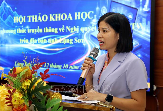 Phó Trưởng ban Tuyên giáo Tỉnh ủy Lạng Sơn Hoàng Minh Thảo khẳng định, cơ quan báo chí là “cầu nối” đưa chủ trương, chính sách của Đảng, Nhà nước của địa phương đến với người dân. Ảnh: Văn Đạt - TTXVN