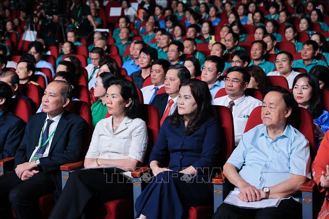 Các đại biểu tham dự buổi lễ. Ảnh: Lê Đông - TTXVN