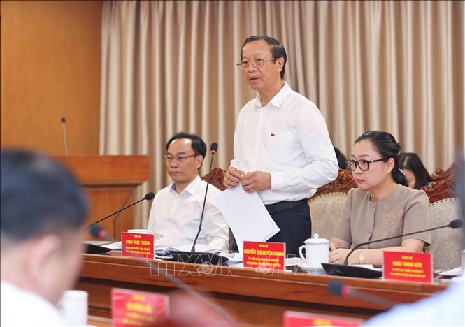 Đồng chí Phạm Ngọc Thưởng, Phó Bí thư Thường trực Đảng ủy, Thứ trưởng Thường trực Bộ Giáo dục và Đào tạo  phát biểu. Ảnh: Thanh Tùng - TTXVN
