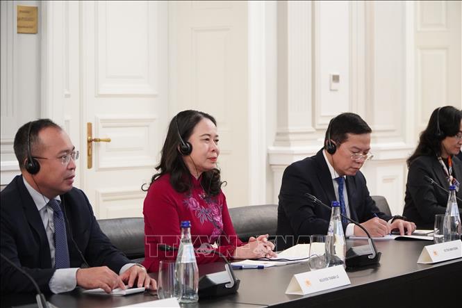 Phó Chủ tịch nước Võ Thị Ánh Xuân tại cuộc gặp. Ảnh: Tâm Hằng, phóng viên TTXVN tại Đông Âu