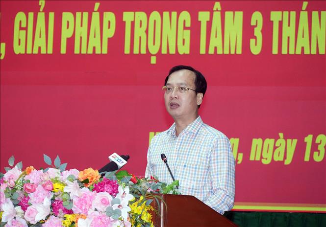 Chủ tịch UBND tỉnh Vĩnh Long Trần Trí Quang phát biểu tại hội nghị. Ảnh: Phạm Minh Tuấn-TTXVN.