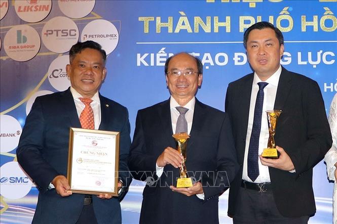Tổng Công ty Du lịch Sài Gòn và Công ty Lữ hành Du lịch Sài Gòn nhận giải thưởng “Thương hiệu Vàng Thành phố Hồ Chí Minh” lần thứ 6 - năm 2026.. Ảnh: Thanh Vũ – TTXVN