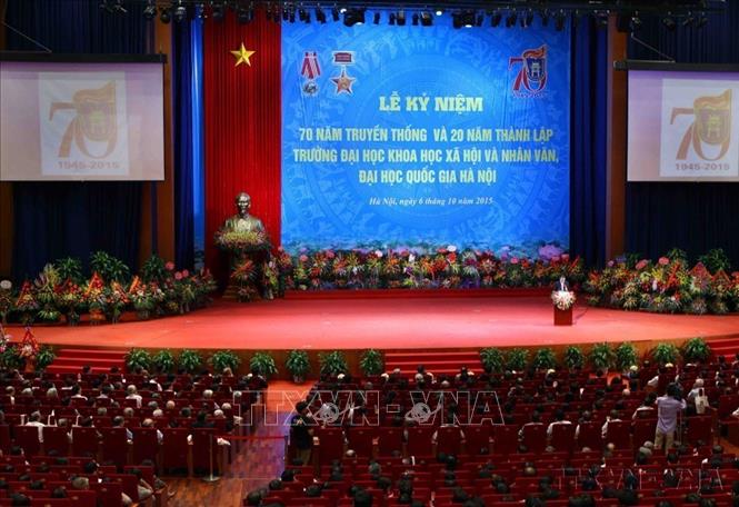  Lễ kỷ niệm 70 năm truyền thống và 20 năm thành lập trường Đại học Khoa học Xã hội và Nhân văn, Đại học Quốc gia Hà Nội (6/10/2015). Ảnh: Quý Trung – TTXVN