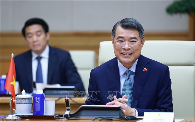 Thủ tướng Lê Minh Hưng hội kiến đồng chí Vilay Lakhamfong, Thường trực Ban Bí thư Trung ương Đảng Nhân dân Cách mạng Lào. Ảnh: Dương Giang – TTXVN
