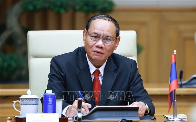 Thủ tướng Lê Minh Hưng hội kiến đồng chí Vilay Lakhamfong, Thường trực Ban Bí thư Trung ương Đảng Nhân dân Cách mạng Lào. Ảnh: Dương Giang – TTXVN

