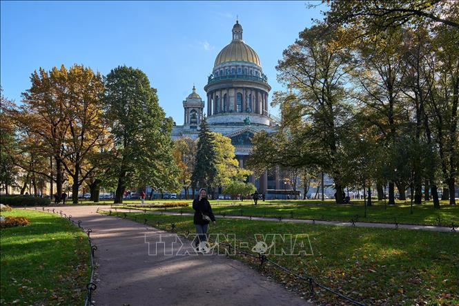 Cảnh đẹp mùa thu tại St. Petersburg, Nga, ngày 14/10/2026. Ảnh: THX/TTXVN phát