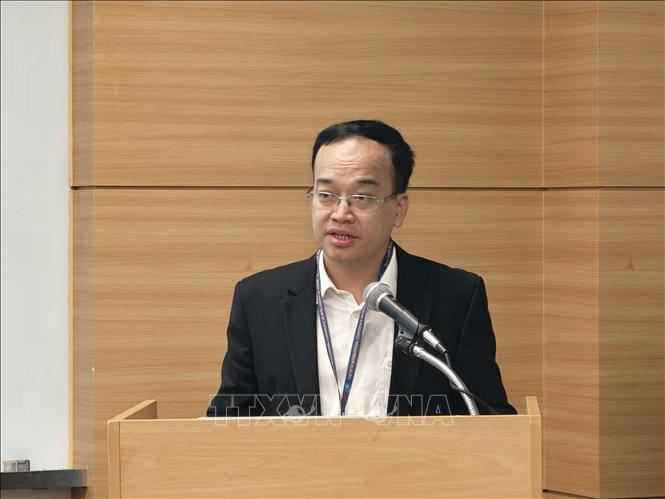 GS.Lê Hồng Anh, Trường Đại học Mỏ - Địa chất, phát biểu trong phiên khai mạc hội thảo. Ảnh: Đào Lâm - PV TTXVN tại Hàn Quốc