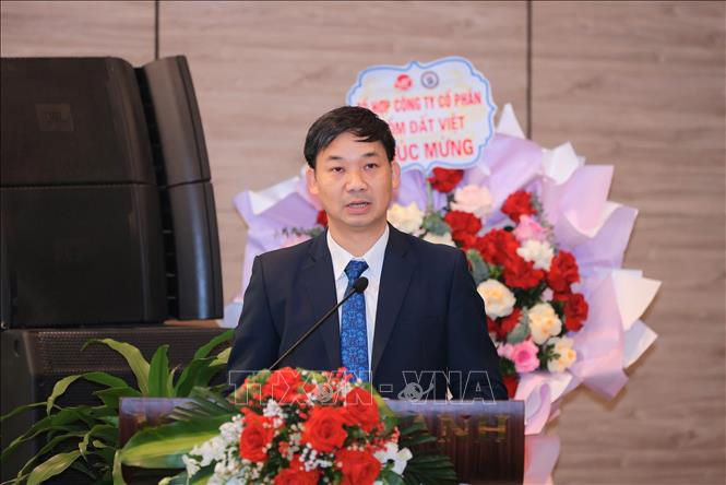 Ông Nguyễn Văn Công, Phó Chủ tịch UBND thành phố Quảng Ninh đề xuất việc tham gia, hợp tác chặt chẽ của Nhà nước, các cơ sở nghiên cứu, đào tạo và cộng đồng doanh nghiệp. Ảnh: Diệu Thúy – TTXVN