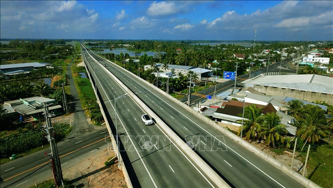Mục tiêu tăng trưởng GRDP 16,08% trong quý IV của Cần Thơ là nhiệm vụ nhiều thách thức, yêu cầu tăng tốc diễn ra đồng thời ở nhiều khu vực kinh tế. Ảnh: Duy Khương – TTXVN