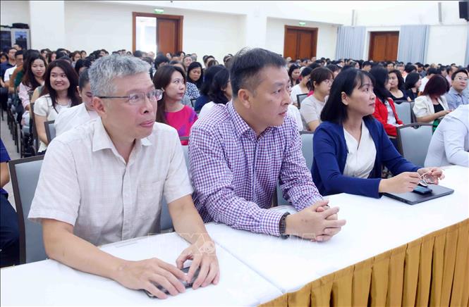 Đảng viên thuộc Đảng bộ Thông tấn xã Việt Nam tham dự Hội nghị trực tuyến tại điểm cầu trụ sở Thông tấn Quốc gia (5 Lý Thường Kiệt, Hà Nội). Ảnh: Phạm Kiên - TTXVN