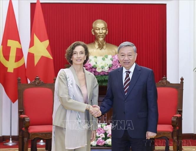 Tổng Bí thư Tô Lâm tiếp bà Audrey Azoulay, Tổng Giám đốc Tổ chức Giáo dục, Khoa học và Văn hóa của Liên hợp quốc (UNESCO), chiều 27/6/2025. Ảnh: Thống Nhất – TTXVN