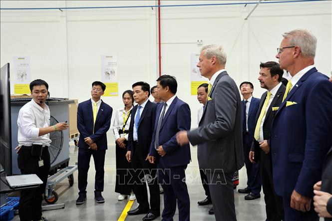Tập đoàn Karcher (Đức) đưa vào vận hành Nhà máy sản xuất thiết bị làm sạch tại Khu công nghiệp, hậu cần cảng Tam Hiệp, xã Núi Thành, thành phố Đà Nẵng. Ảnh: Trần Tĩnh – TTXVN