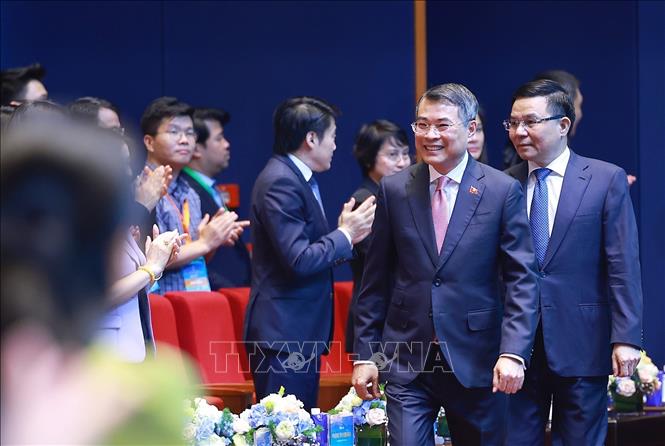 Thủ tướng Lê Minh Hưng dự Lễ công bố sản phẩm đạt Thương hiệu quốc gia Việt Nam lần thứ 10 - năm 2026. Ảnh: Dương Giang – TTXVN
