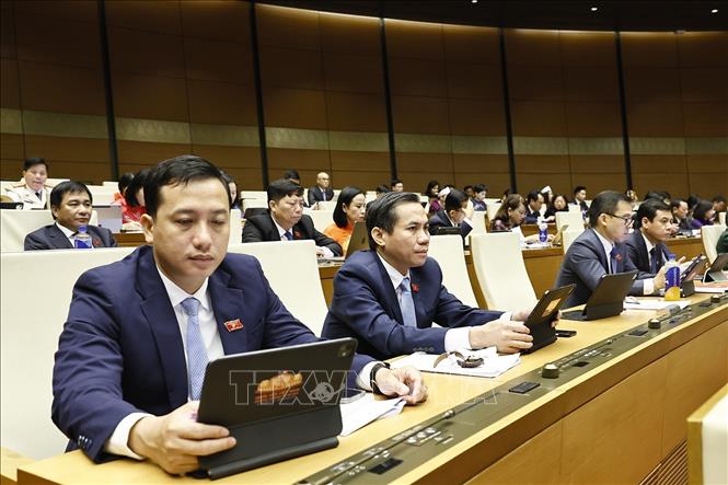 Đoàn đại biểu Quốc hội tỉnh Tây Ninh dự khai mạc Kỳ họp thứ hai, Quốc hội khóa XVI. Ảnh: Doãn Tấn - TTXVN