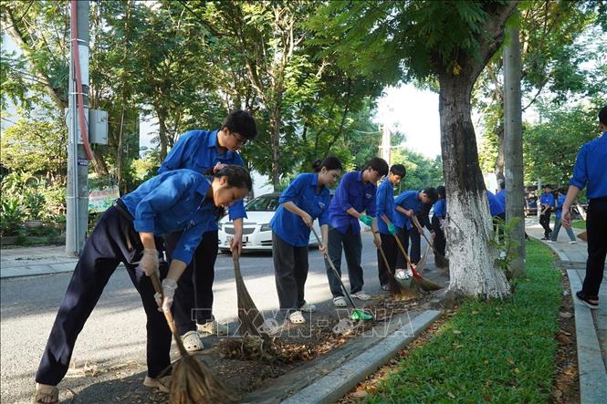 Mô hình “Bản đồ xanh” hướng đến việc duy trì thường xuyên các địa điểm đã được xử lý, góp phần xây dựng môi trường sống xanh, sạch, đẹp tại thành phố Đà Nẵng. Ảnh: Khoa Chương - TTXVN
