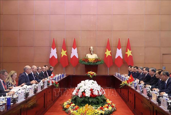 Tổng Bí thư, Chủ tịch nước Tô Lâm hội đàm với Tổng thống Thụy Sĩ Guy Parmelin. Ảnh: Thống Nhất – TTXVN
