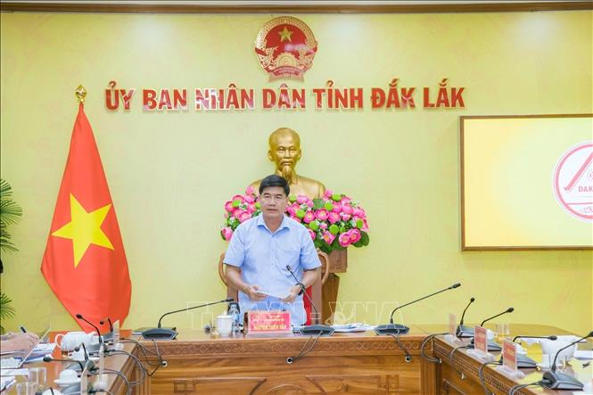Ông Nguyễn Thiên Văn, Phó Chủ tịch UBND tỉnh Đắk Lắk phát biểu. Ảnh: Ngọc Minh - TTXVN