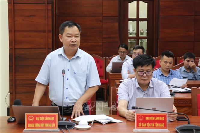 Lãnh đạo Đài Khí tượng thủy văn Đắk Lắk phát biểu. Ảnh: Ngọc Minh - TTXVN