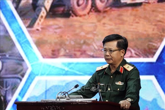 Thiếu tướng, Tiến sĩ Dương Minh Hải, Cục trưởng Cục Khoa học quân sự (Bộ Quốc phòng), phát biểu tại hội thảo. Ảnh: Hiền Hạnh – TTXVN 
