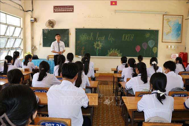 Tiết sinh hoạt lớp 10KD7 trường Trung học phổ thông Chợ Gạo, tỉnh Đồng Tháp. Ảnh: Hữu Chí - TTXVN