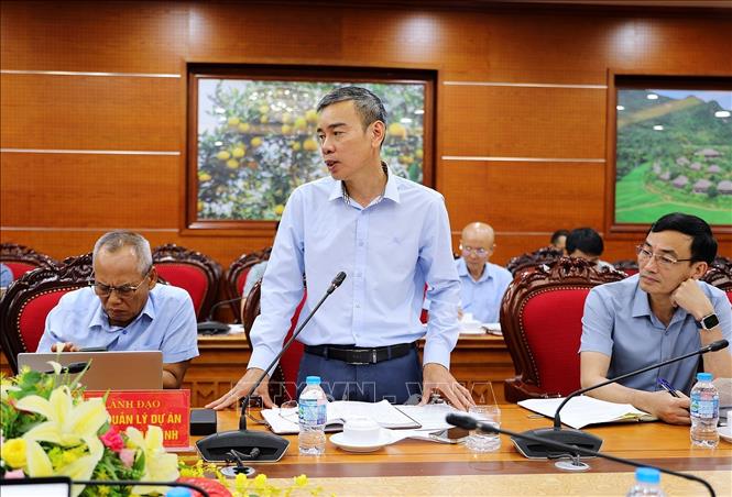 Đại diện Ban Quản lý dự án khu vực Hòa Bình phát biểu tại Hội nghị. Ảnh: Thanh Hải - TTXVN 