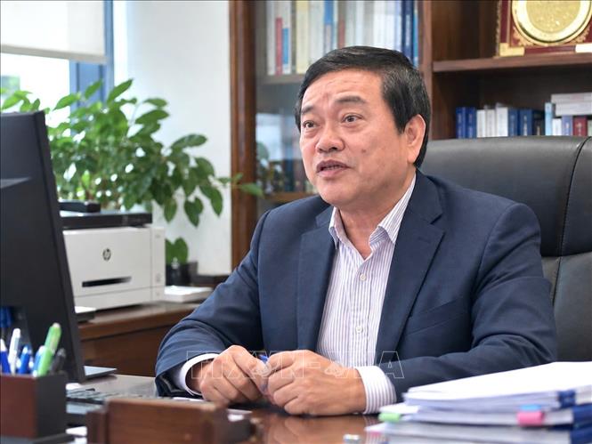 GS, TS Trần Thọ Đạt, Đại học Kinh tế Quốc dân, đề xuất lưu ý khoảng trống về nguồn lực trong giai đoạn từ kết quả nghiên cứu hoặc sản phẩm mẫu đến khi công nghệ được hoàn thiện và đưa ra thị trường. Ảnh: Diệu Thúy - TTXVN