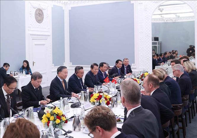 Tổng Bí thư, Chủ tịch nước Tô Lâm hội đàm với Thủ tướng Đan Mạch Mette Frederiksen. Ảnh: Thống Nhất – TTXVN