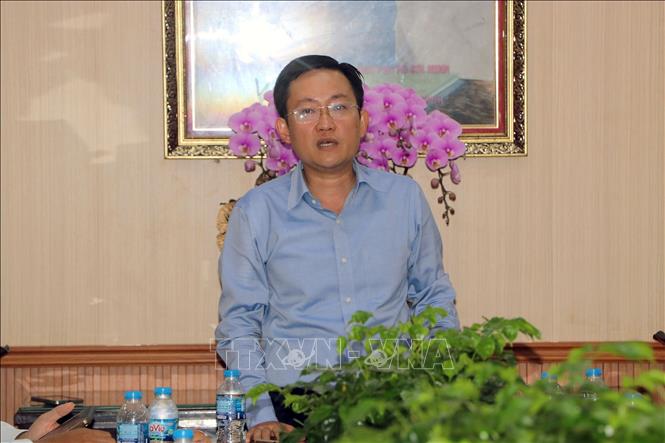 Ông Phùng Thái Quang, Phó Chủ tịch Liên đoàn Lao động Thành phố Hồ Chí Minh, phát biểu tại hội nghị. Ảnh: Thanh Vũ - TTXVN
