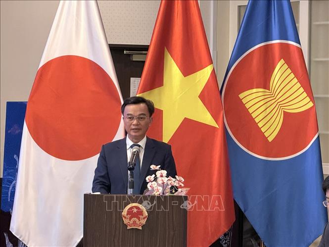 Phó Bí thư Tỉnh ủy Quảng Trị Nguyễn Chiến Thắng phát biểu khai mạc Hội nghị “Gặp gỡ Quảng Trị - Nhật Bản”. Ảnh: Nguyễn Tuyến - PV TTXVN tại Nhật Bản